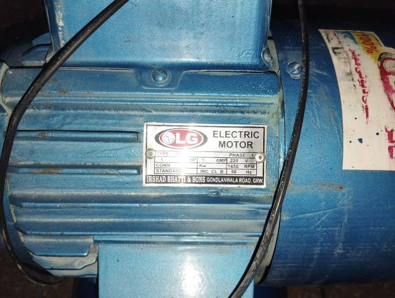 Compressor for sale in good condition 2