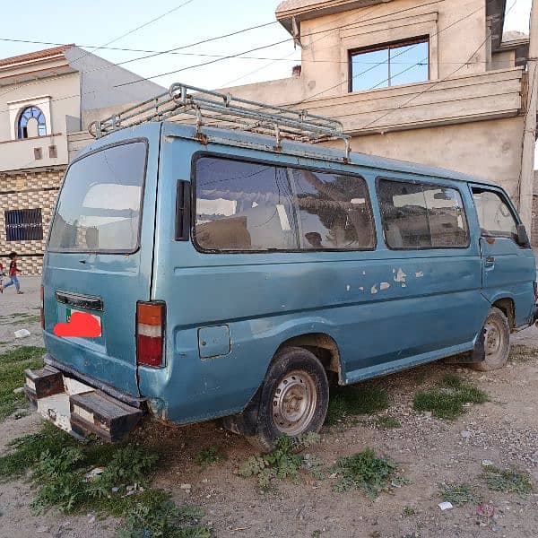 NISSAN CARAVAN 1993 1