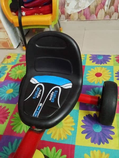 new condition cycle with comfortable seat 5