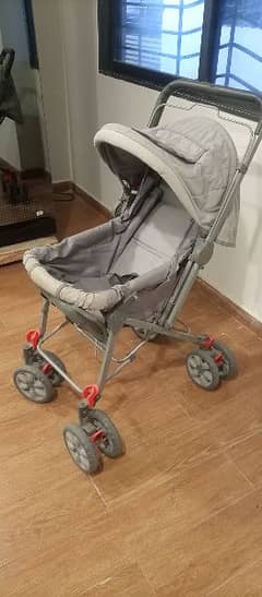 stroller and carry cot available