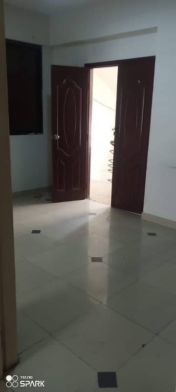 Flat for Rent shabaz comercial 2nd Floor Tile flooring maintenance included in rent 3