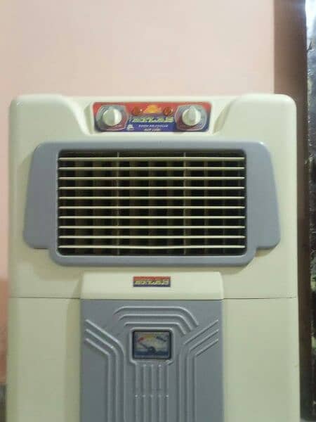 Room Air Cooler Available For Sale In Good Condition 5