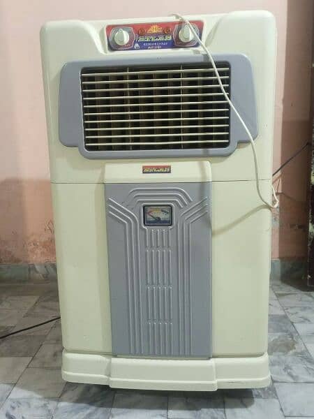 Room Air Cooler Available For Sale In Good Condition 7