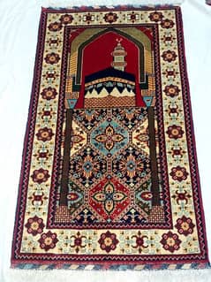 hand made prayer carpet