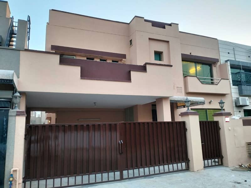 10 Marla House Near To Market for Rent in Askari 10 0