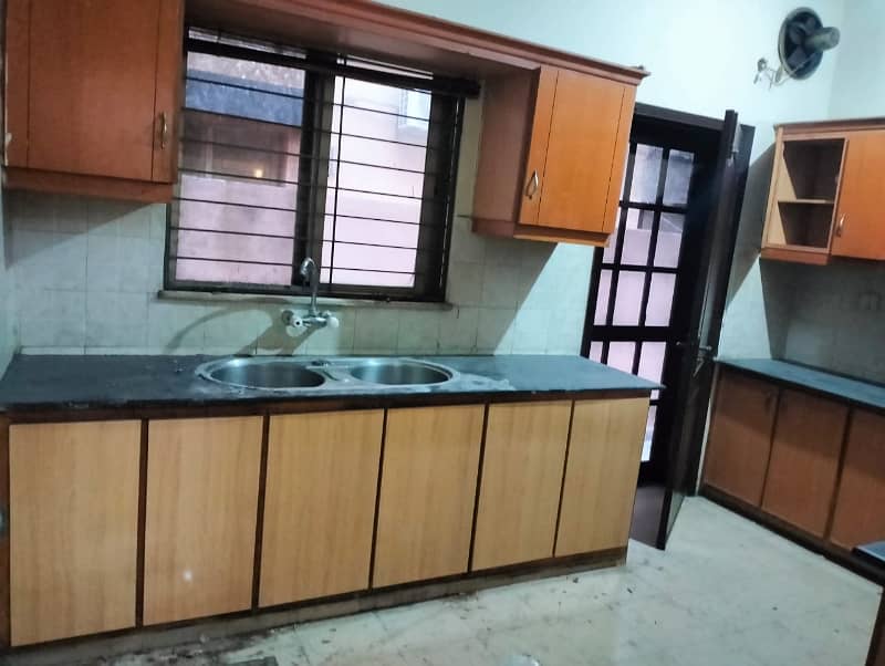 10 Marla House Near To Market for Rent in Askari 10 29