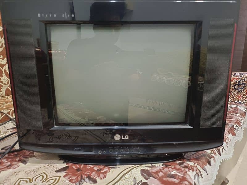 LG Ultra Slim Tv condition 9/10 0