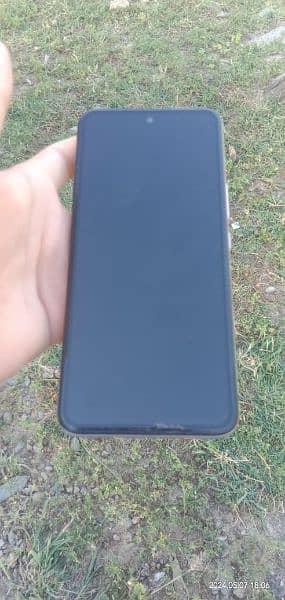 infinix hot 12 play 10 bay 10 condition with box and charger 4