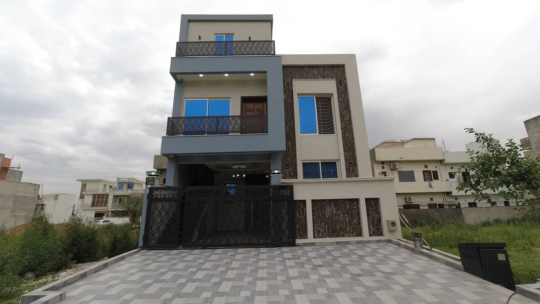 An Architect Designed 25x50 Feet House In D-12/1 For Sale 6
