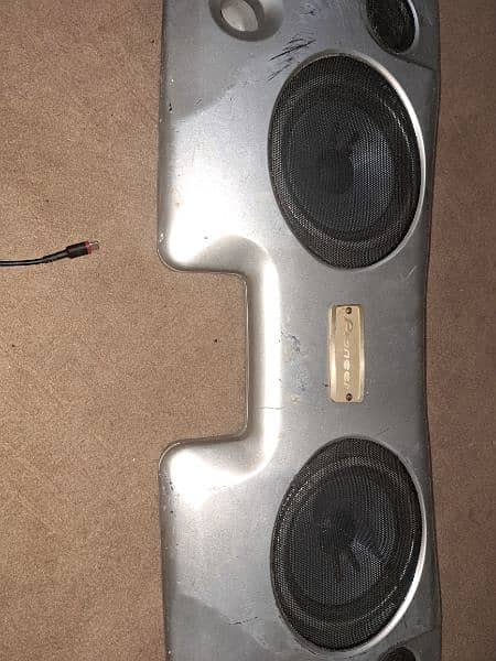 pioneer amplifier and speaker's 4