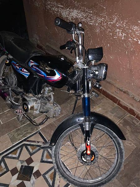 selling superstar bike model 2021 in good condition 1