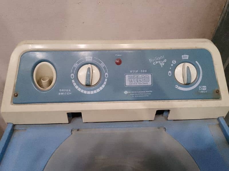 urgent sale dryer machine 1