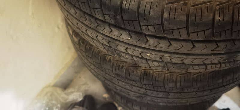 Tyre R 14.165 /65 0