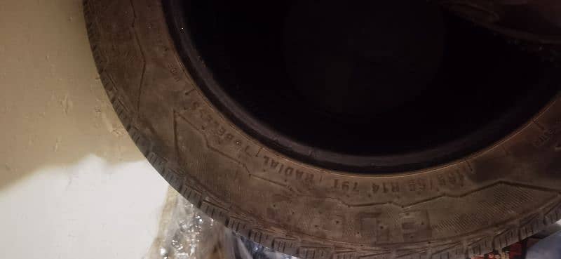 Tyre R 14.165 /65 6