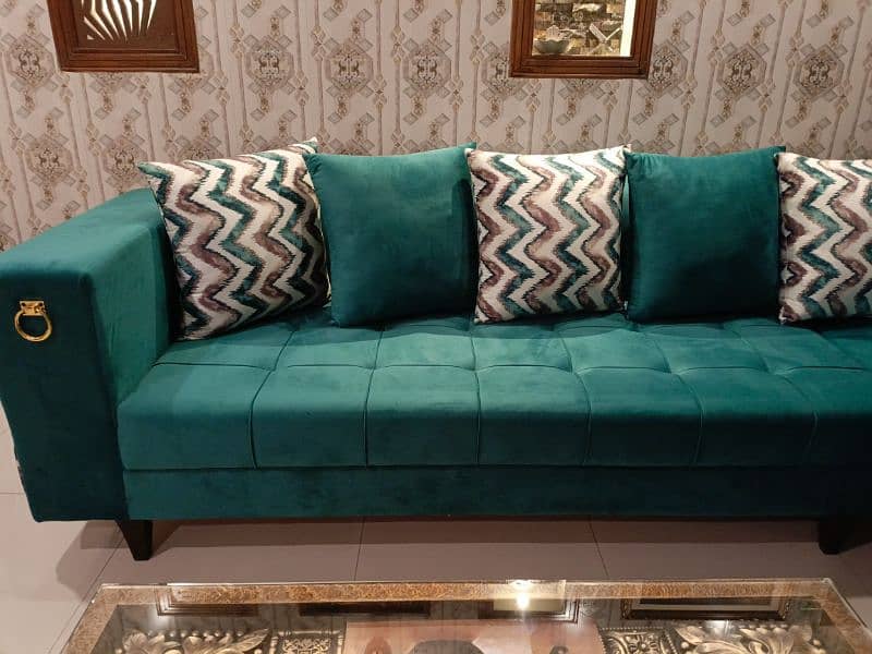 Elegant Green L - Shaped Sofa 2