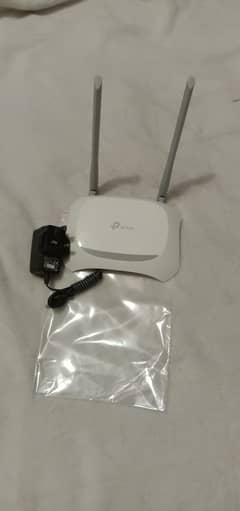 TP Link Router TL-WR840N MODEL