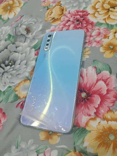 Vivo S1 For Sale 10/9 Back Changed 4GB RAM 128GB Memory With Box 2