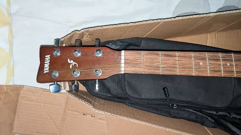 Yamaha guitar 2