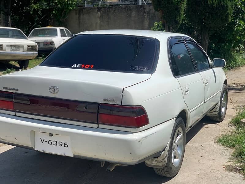 Toyota Corolla XE 1993 3
