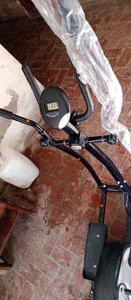 elliptical exercise cycle/exercise machine 2