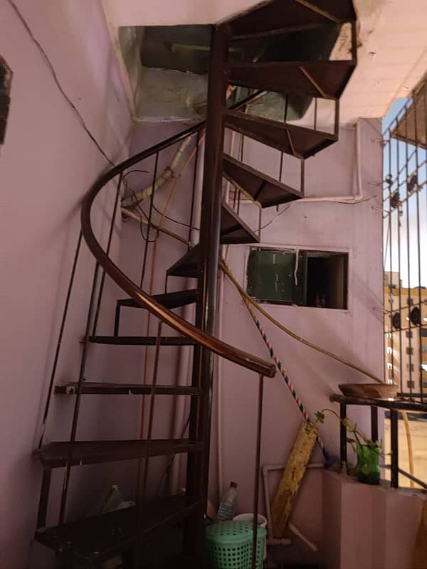 LUXURY FLAT WITH ROOF FOR SALE 13