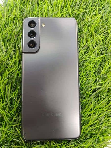 OnePlus Best Gaming Phones available for sale 4