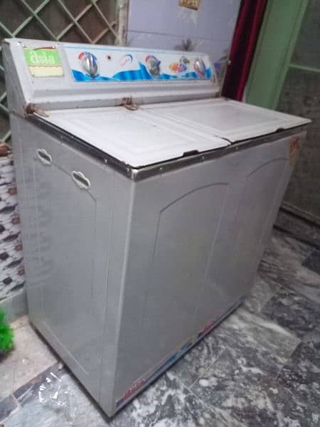 Combined Washing Machine & Dryer 1