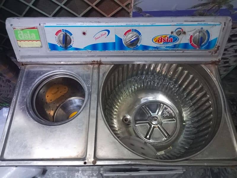 Combined Washing Machine & Dryer 5