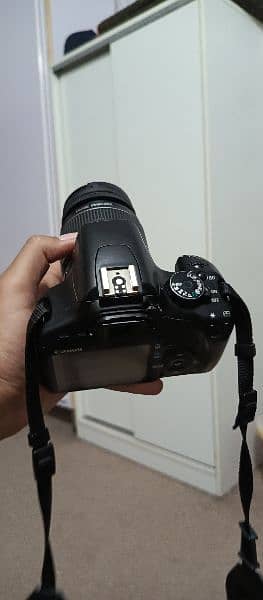 DSLR Canon Rebel XSi (450D) 1