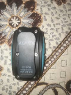 Agpteck 8gb mp3 with acessories