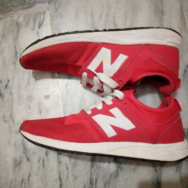 New balance shoes for sale 0