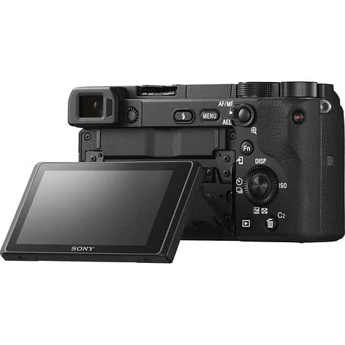 Sony Alpha a6400 Mirrorless Camera & Sigma 16mm f-1.4 DC DN 6