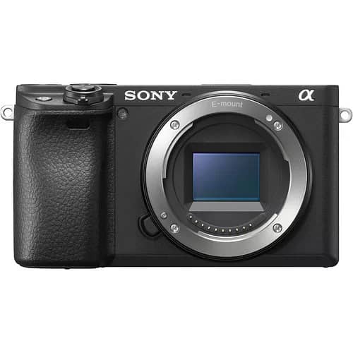 Sony Alpha a6400 Mirrorless Camera & Sigma 16mm f-1.4 DC DN 8