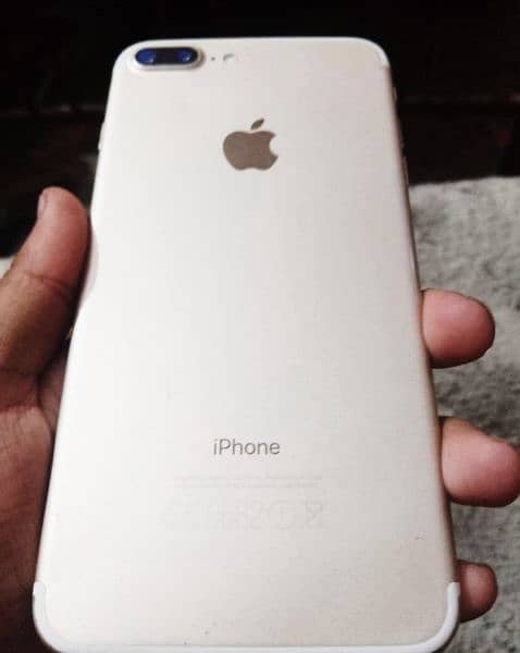 iPhone 7 plus pta approved for urgent sale 0