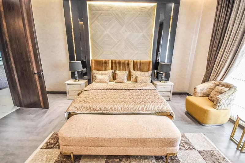 Full Basement 1 Kanal Luxury Brand New Top Class Palace Prime Location 15