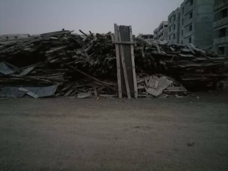 shutring/plywood/balli/batta/lakri/wood/construction/roof/sarya/cement 1