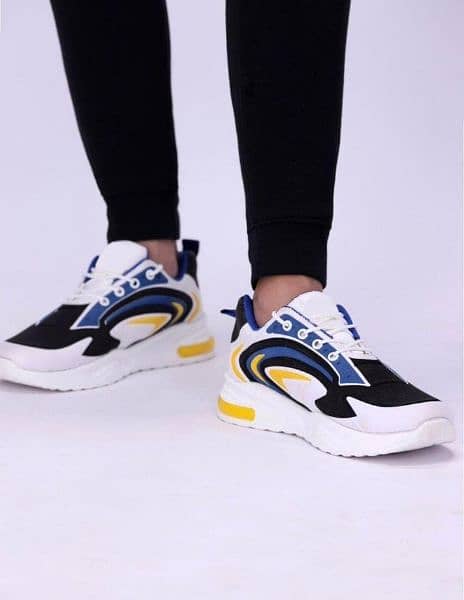 Stylish Men's Sports Shoes [Free Delivery In Pakistan] 0