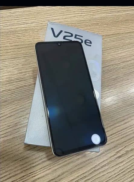 Vivo V25e 4