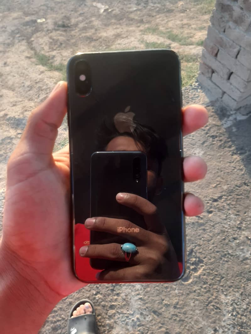 iphone Xsmax contact 0348/4912/366 my WhatsApp number and text me 0