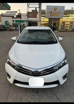 Toyota Corolla Altis 2015