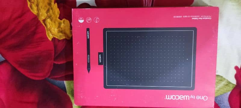 Graphics Pen Tablet (wacom) 4