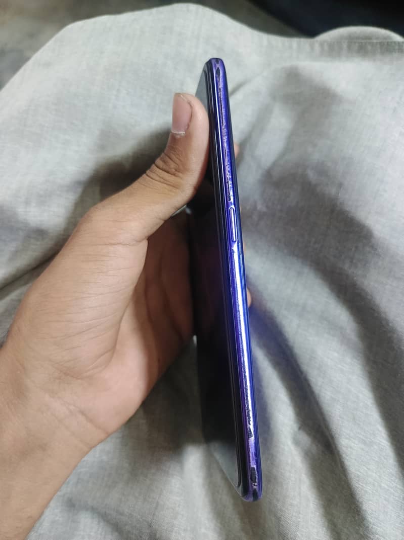 Oppo F11 With BoX 2