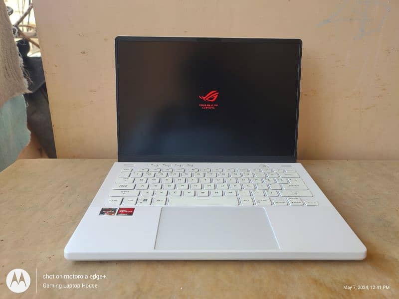 Asus ROG Zephyrus G14 Gaming Laptop 3