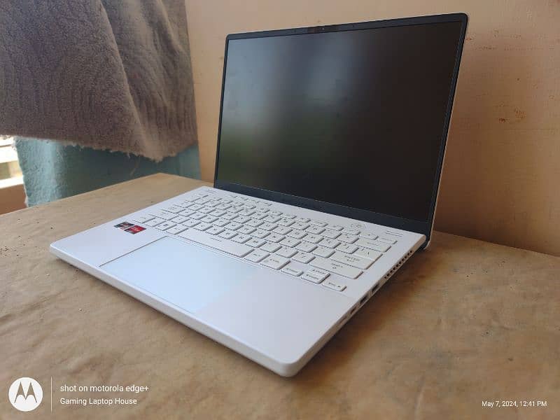 Asus ROG Zephyrus G14 Gaming Laptop 5