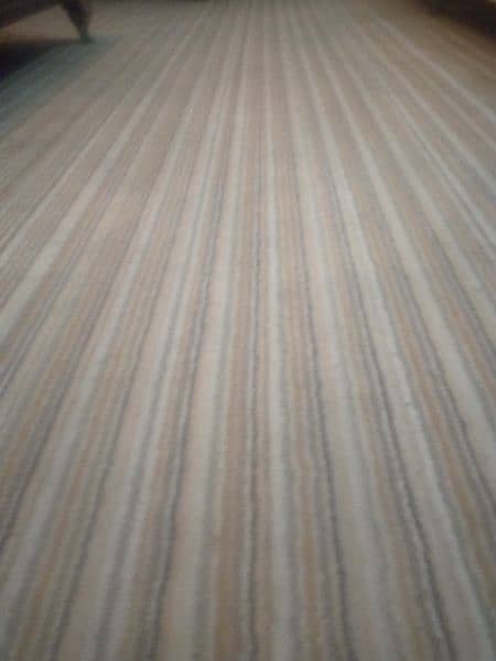 full hall carpet 20/25 in good condition 2