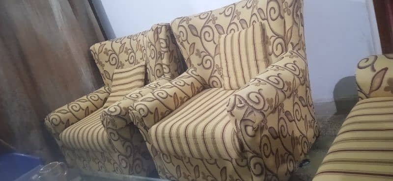 5 seater sofa set 10/10 condition 03152096508 1