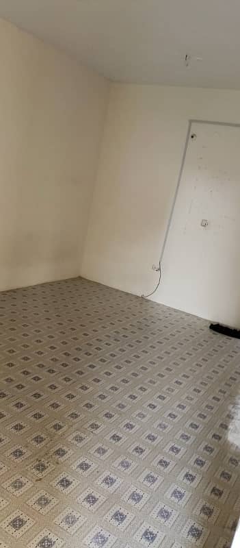 Gulshan block 19. . 2 bed dd with big tarrace westopen portion available for rent. 42000. iftikhar estate 8