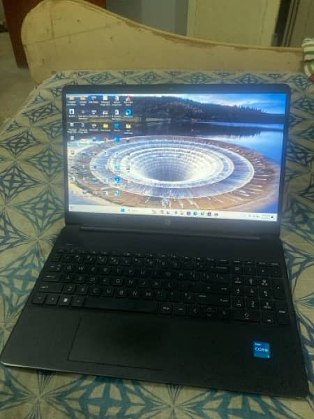 HP CORE I3 12th generation Like Brand new with License window 2