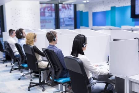Female and male agents required for Call center job UK campaign