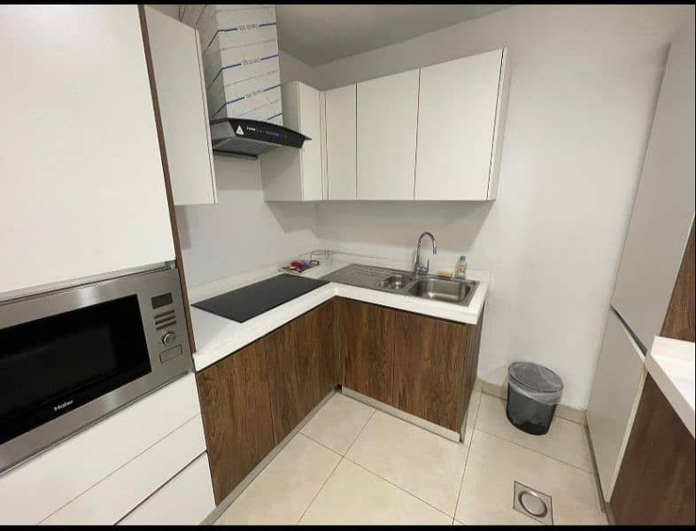 One Bedroom Apartment Available on Daily weekly & Monthly Basics 4